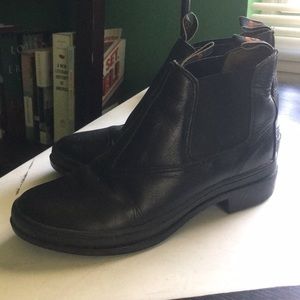 Ariat gel soled blundstone boots